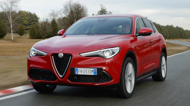Alfa Romeo Stelvio - front
