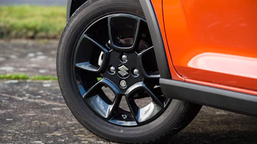 Suzuki Ignis - wheel