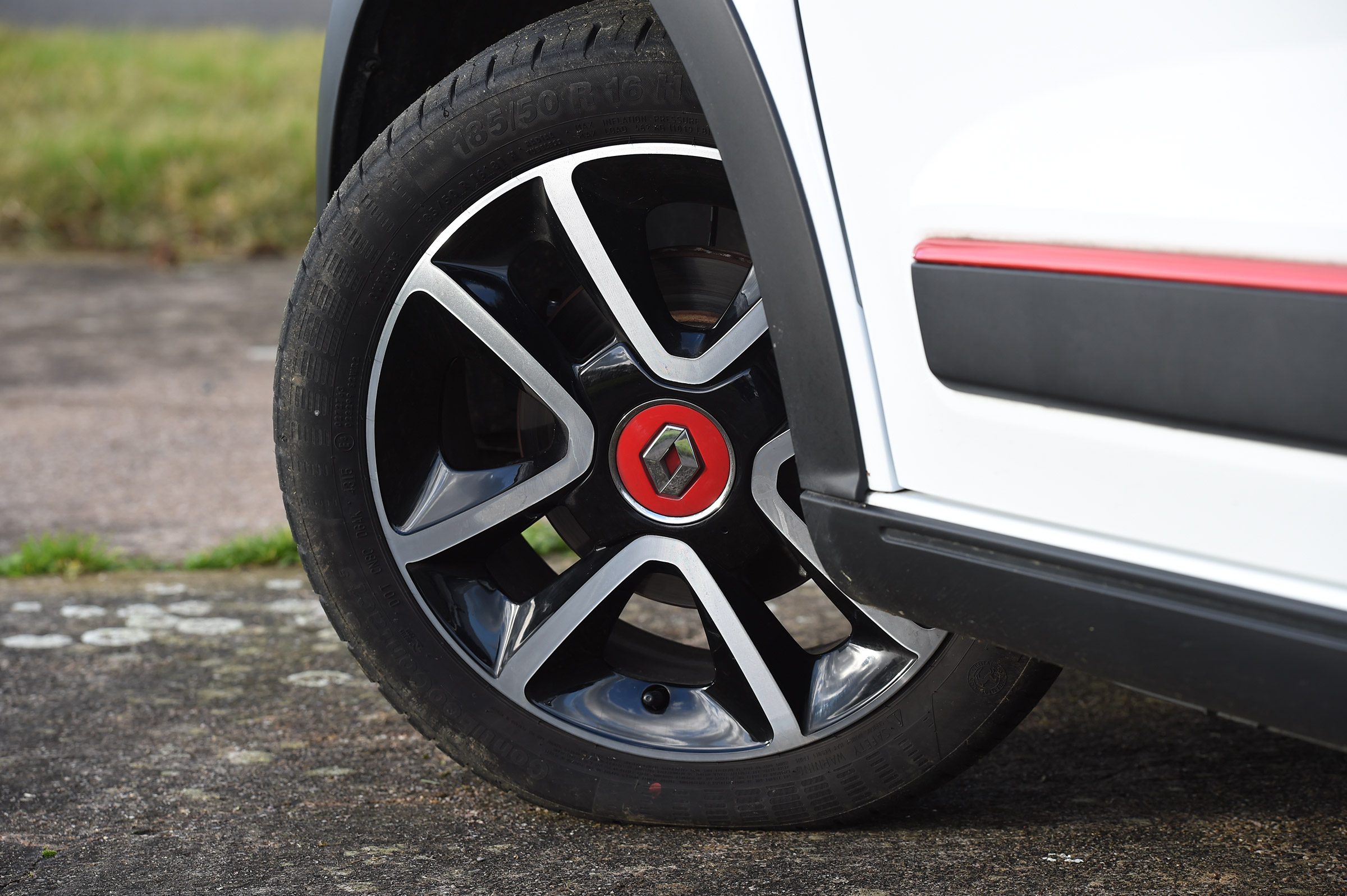 Renault Twingo - wheel