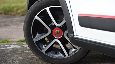Renault Twingo - wheel