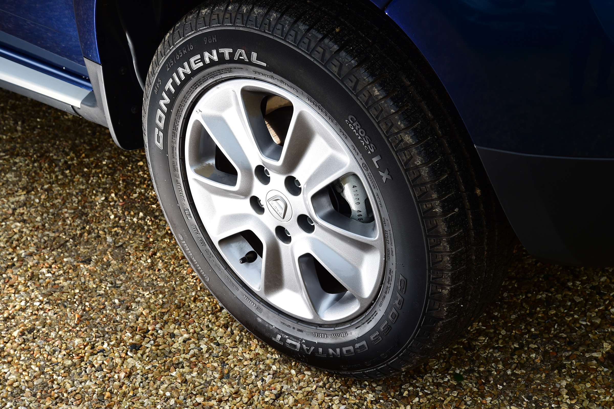 Dacia Duster automatic 2017 - wheel