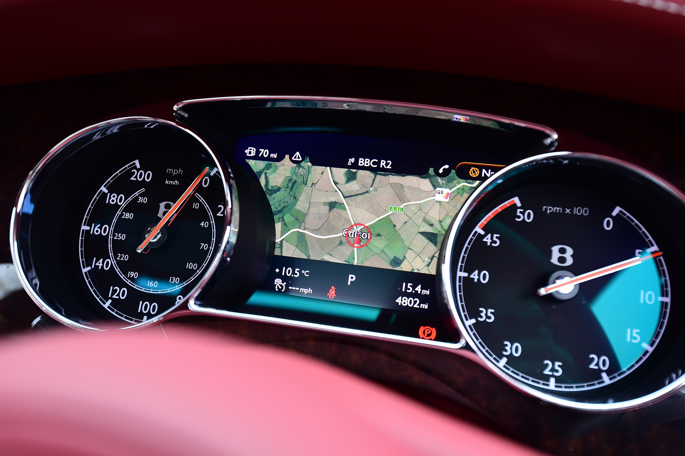 Bentley Mulsanne Speed 2017 - instruments