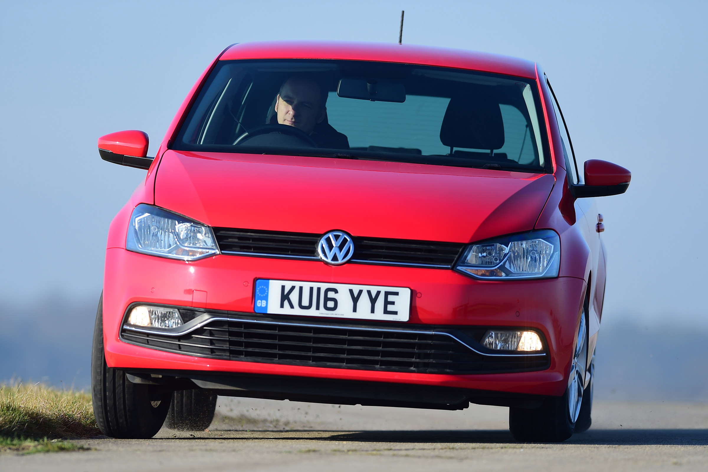 Volkswagen Polo - front cornering