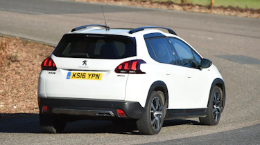 Peugeot 2008 - rear cornering