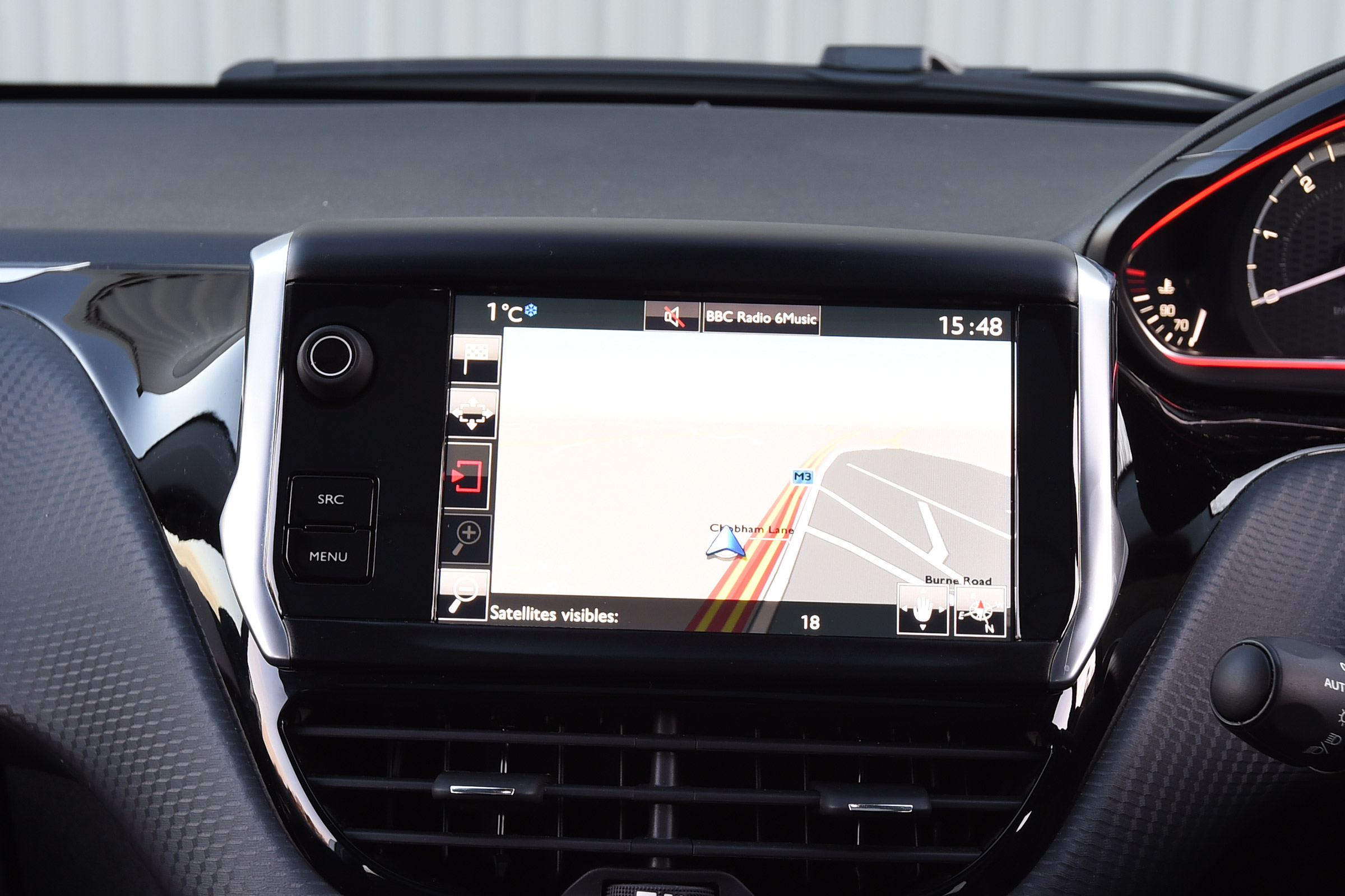 Peugeot 2008 - sat-nav