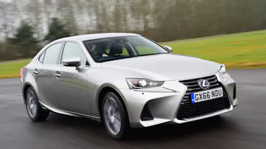 Lexus IS 300h - front