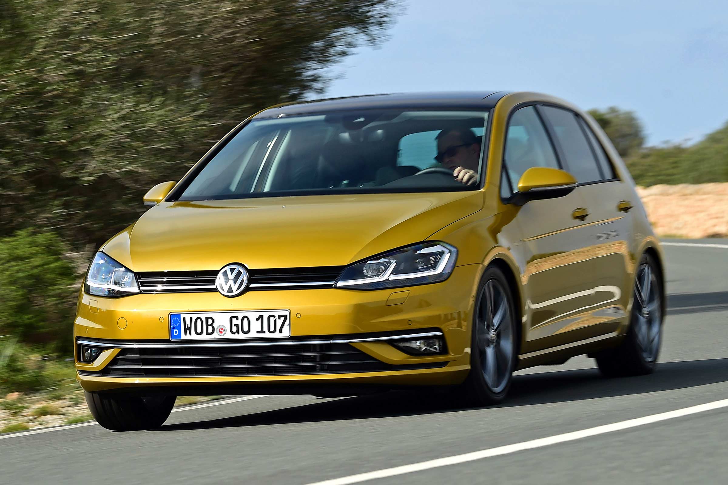 Volkswagen Golf 2017 facelift 1.5 TSI EVO - front cornering
