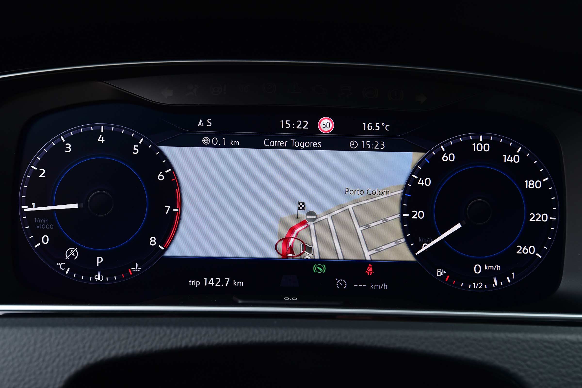 Volkswagen Golf 2017 facelift 1.5 TSI EVO - instruments