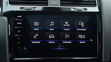 Volkswagen Golf 2017 facelift 1.5 TSI EVO - infotainment 2