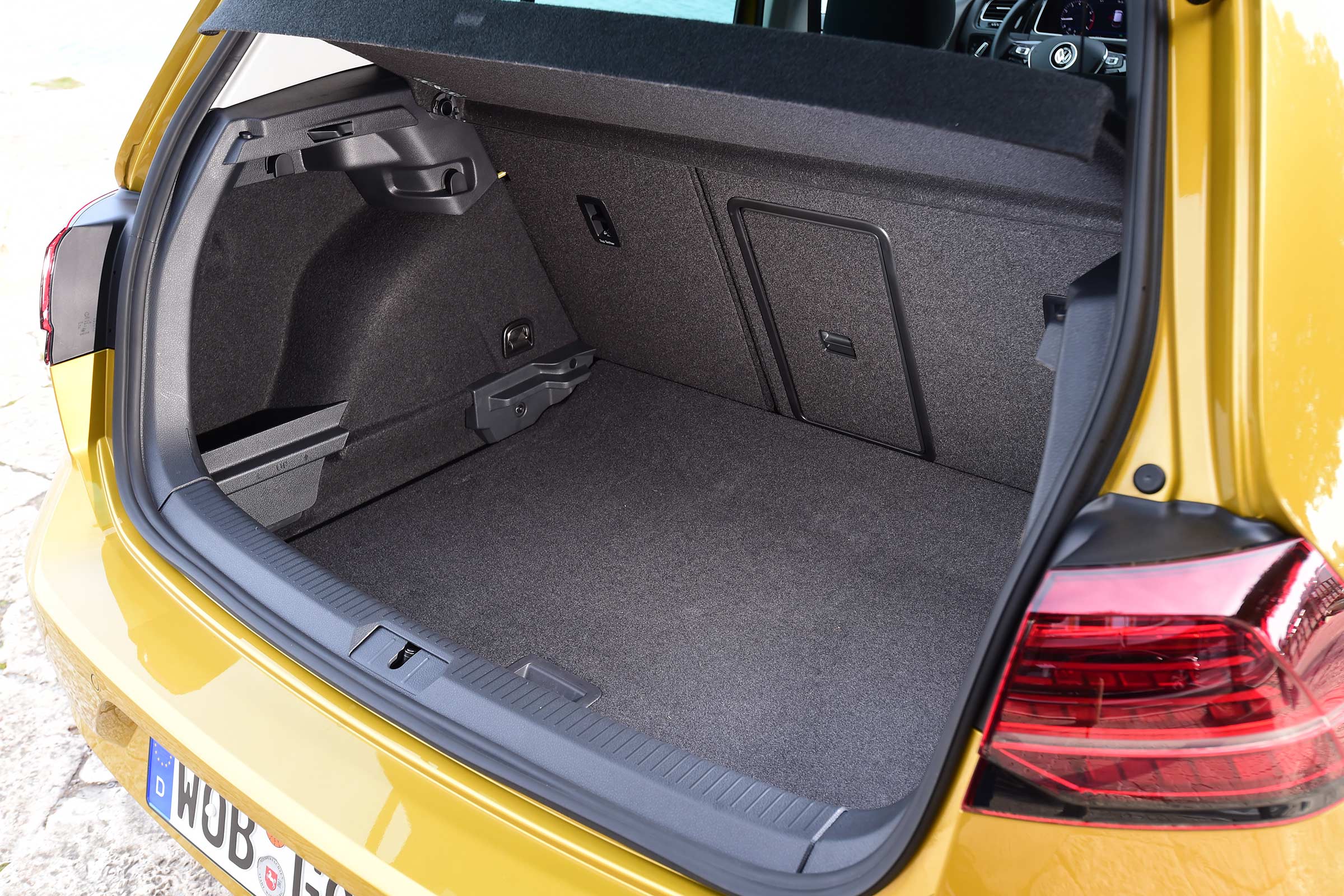 Volkswagen Golf 2017 facelift 1.5 TSI EVO - boot