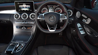 Mercedes-AMG C 43 - dash
