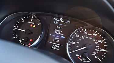Nissan Qashqai 1.2 DIG-T 2017 - instruments