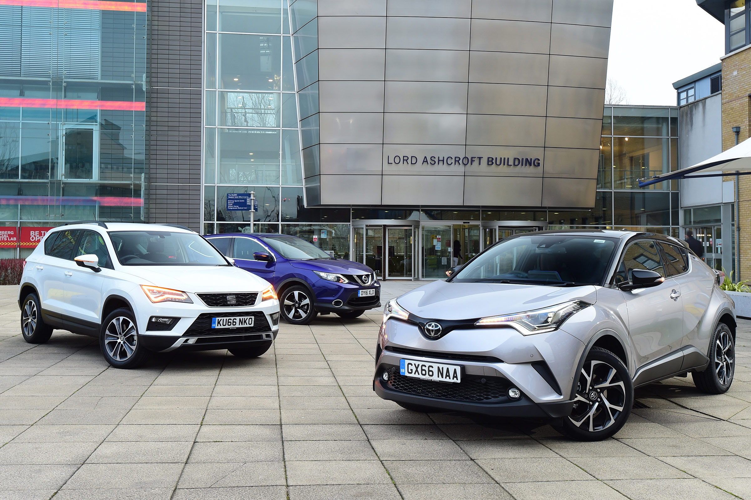 Toyota C-HR vs SEAT Ateca vs Nissan Qashqai - header