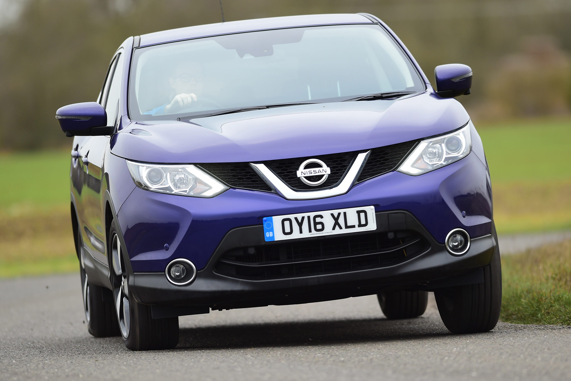 Nissan Qashqai 1.2 DIG-T 2017 - front cornering