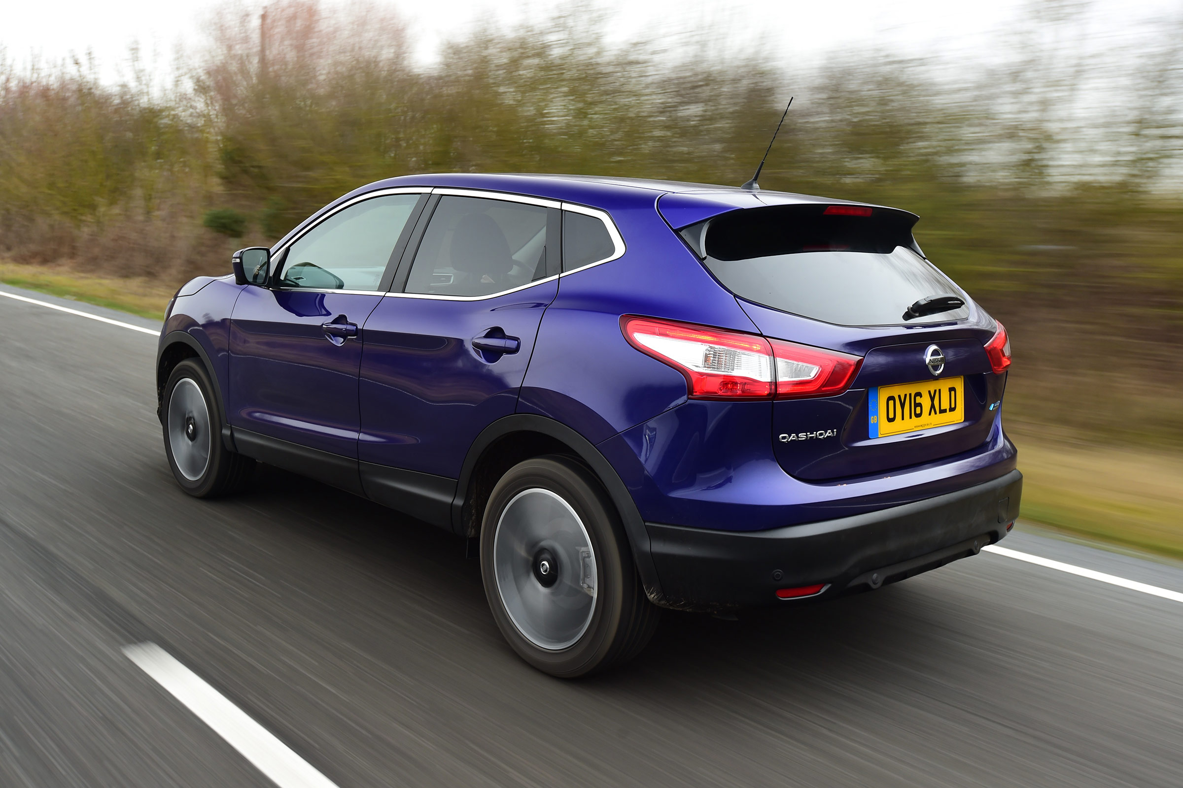 Nissan Qashqai 1.2 DIG-T 2017 - rear tracking