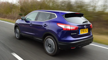 Nissan Qashqai 1.2 DIG-T 2017 - rear tracking
