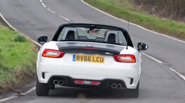 Abarth 124 Spider - rear