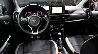 Kia Picanto 2017 - interior