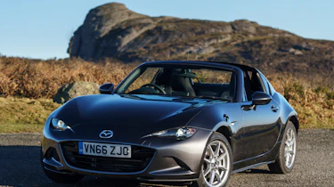 Mazda MX-5 RF 2017 1.5 UK - front quarter