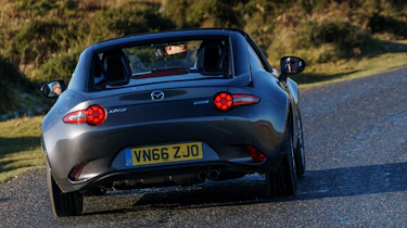 Mazda MX-5 RF 2017 1.5 UK - rear cornering