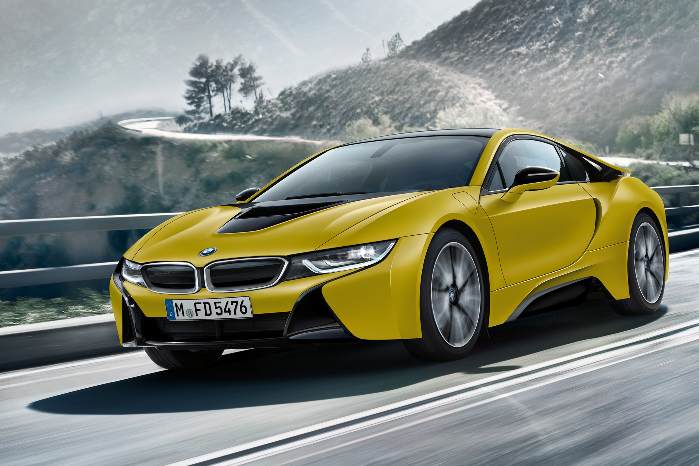 bmw i8 protonic frozen yellow front quarter