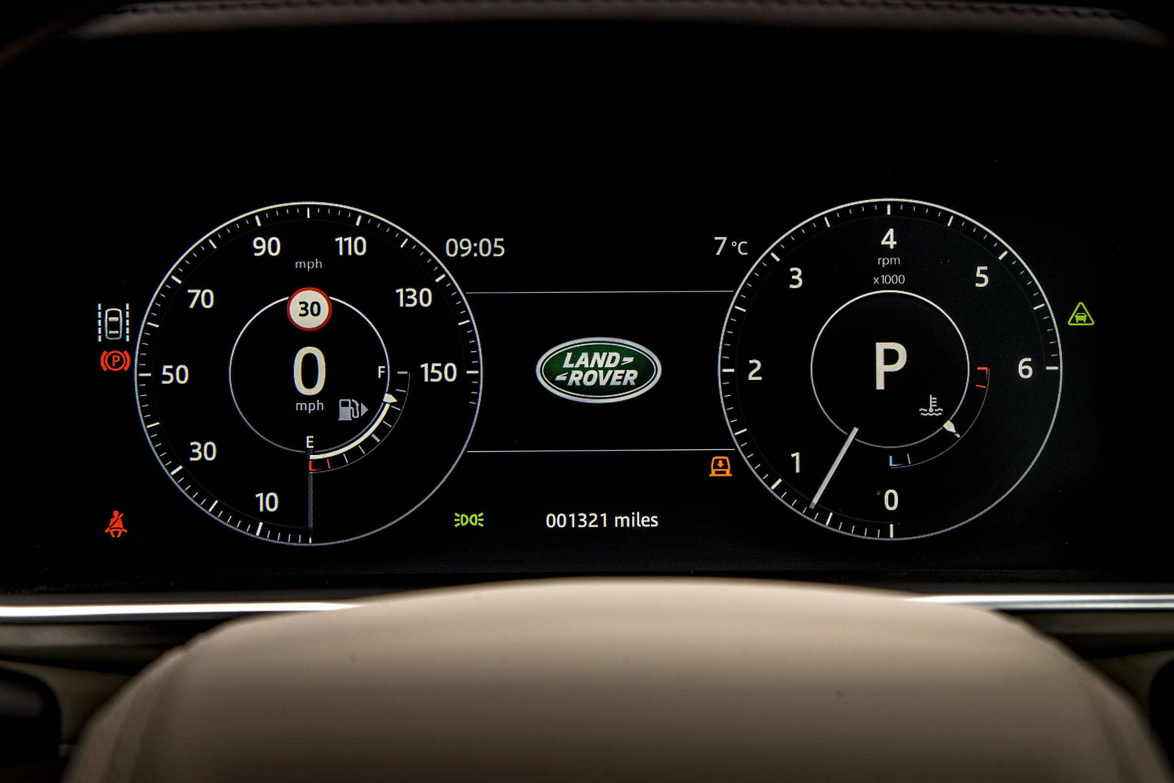 Range Rover Autobiography - dials