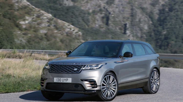 Range Rover Velar - front cornering