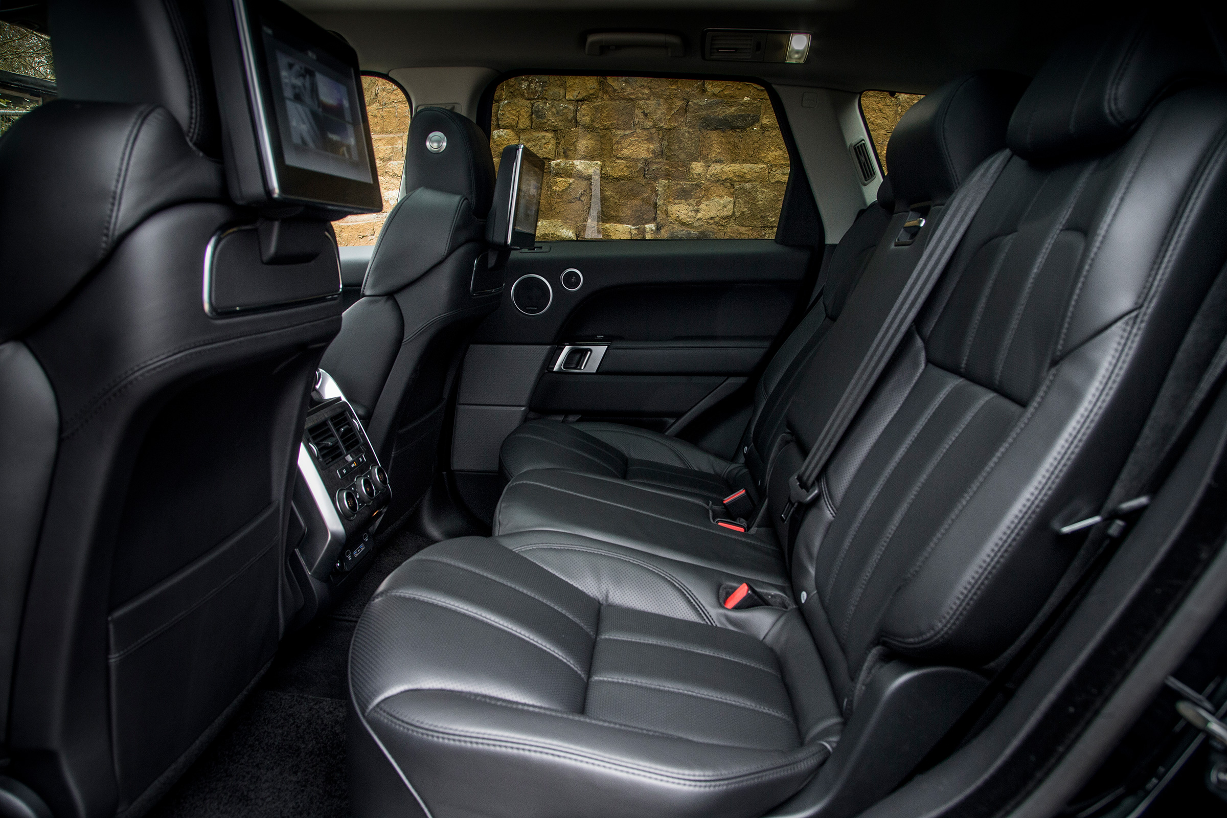 Range Rover Sport HSE MY2017 - rear seats