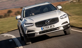 Volvo V90 Cross Country 2017 UK - front cornering