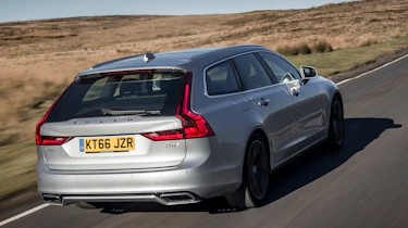 Volvo V90 R-Design 2017 - rear tracking