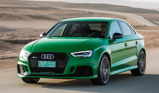 Audi RS3 Saloon 2017 - front tracking