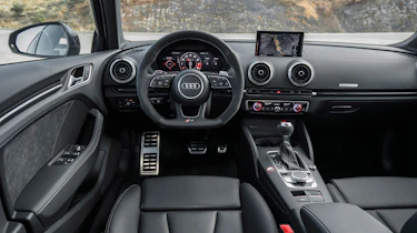 Audi RS3 Saloon 2017 - interior