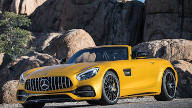 Mercedes-AMG GT C Roadster 2017 - front quarter