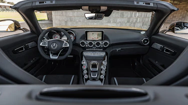 Mercedes-AMG GT C Roadster 2017 - interior