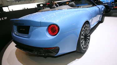 Kahn Vengeance Volante