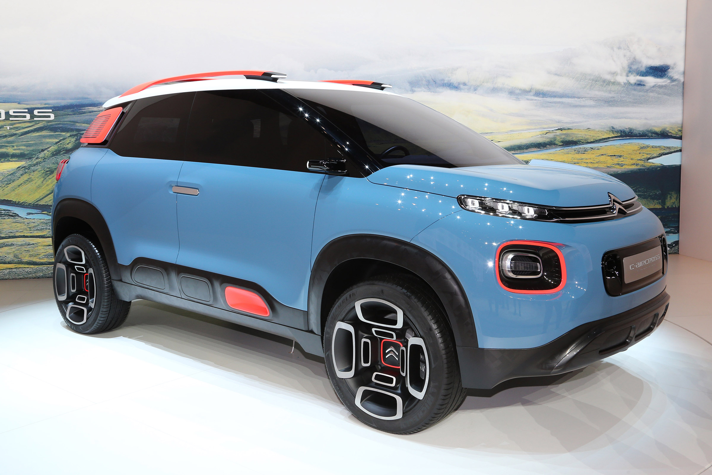 Citroen C-Aircross concept - front