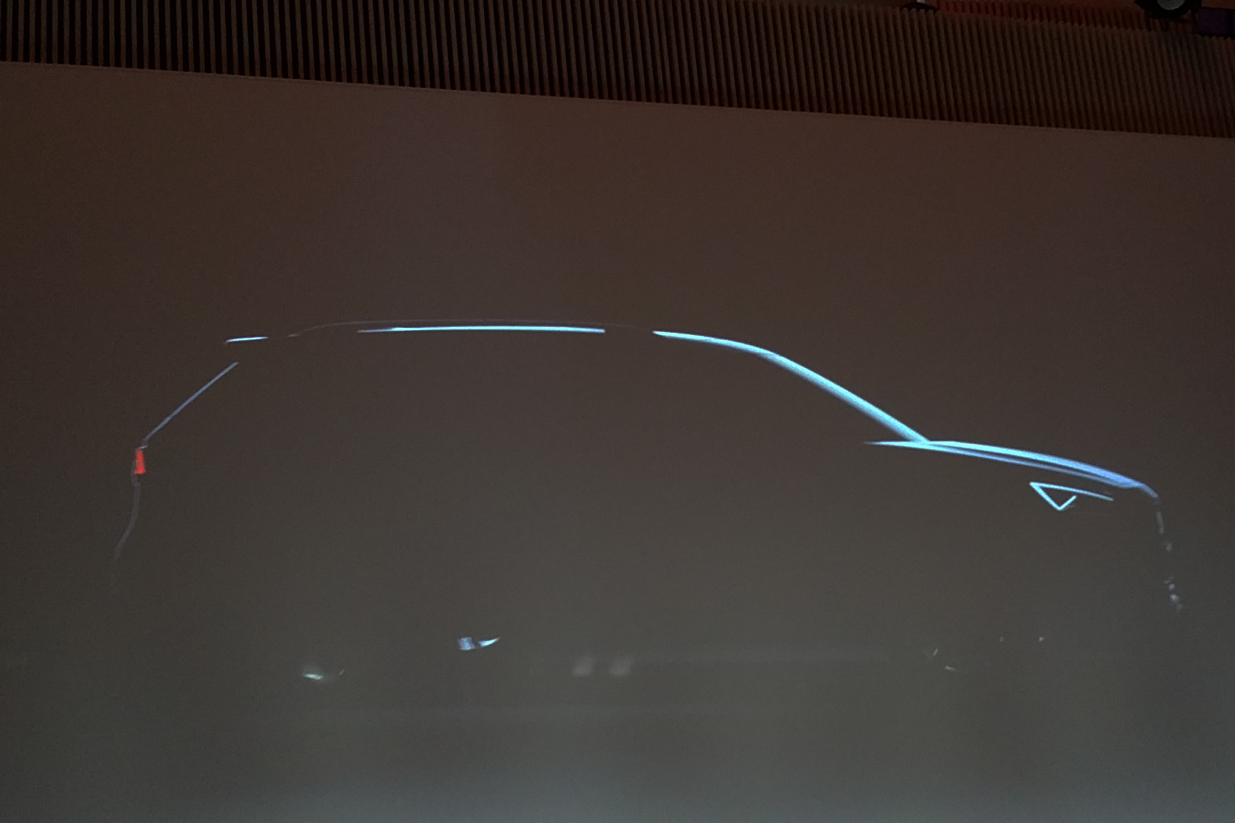 New SEAT seven-seat SUV teaser