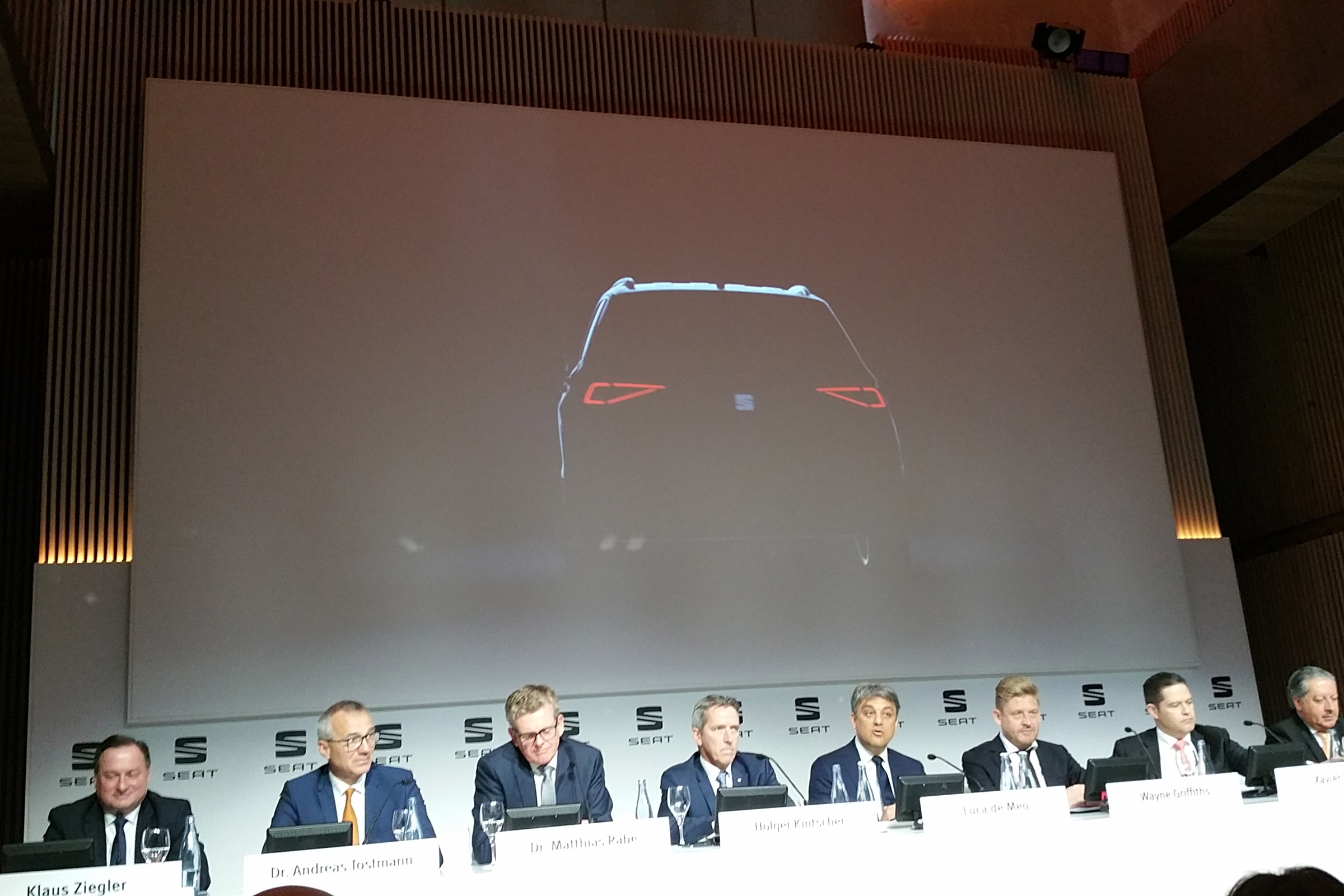 SEAT seven seat SUV teaser