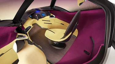 Toyota i-Tril Concept cabin