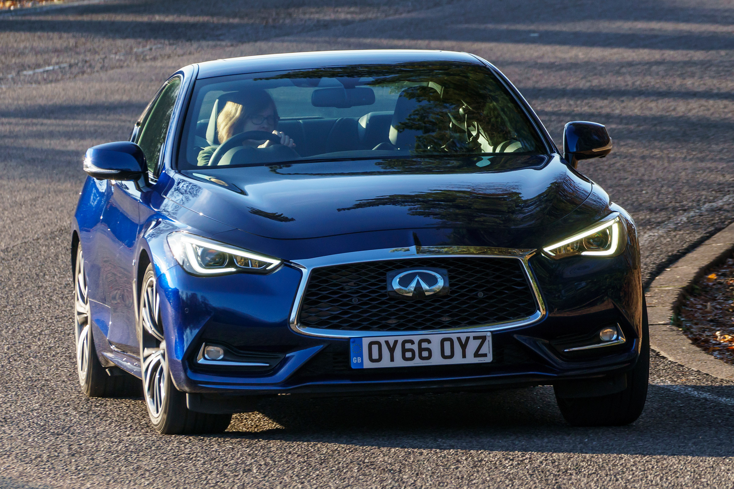 Infiniti Q60 - front cornering