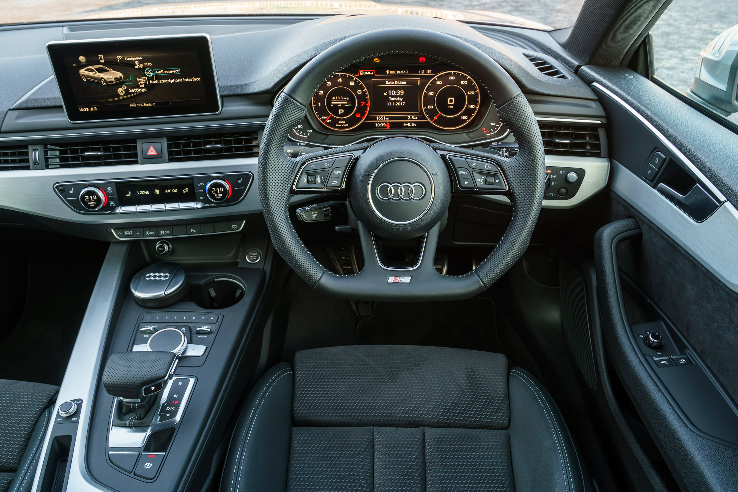 Audi A5 - dash
