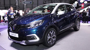Facelifted Renault Captur Geneva - front