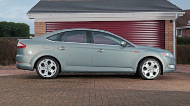 Used Ford Mondeo - side
