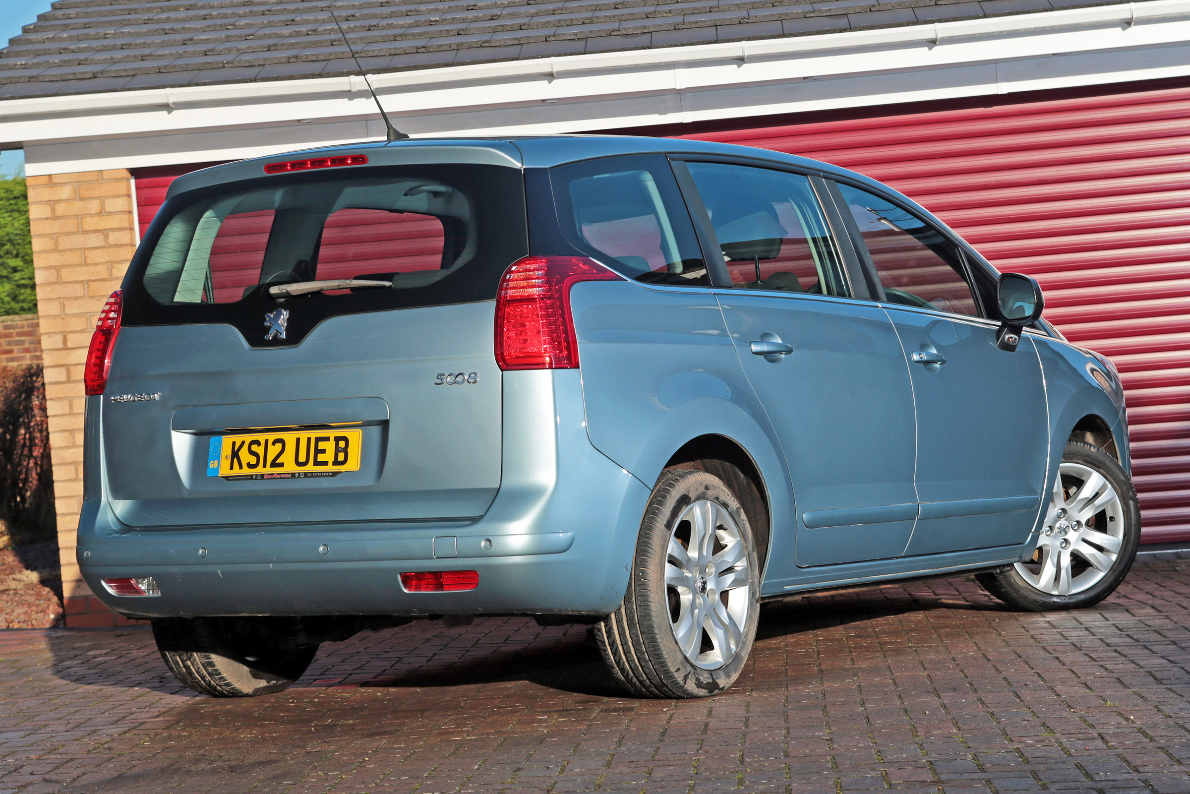 Used Peugeot 5008 - rear