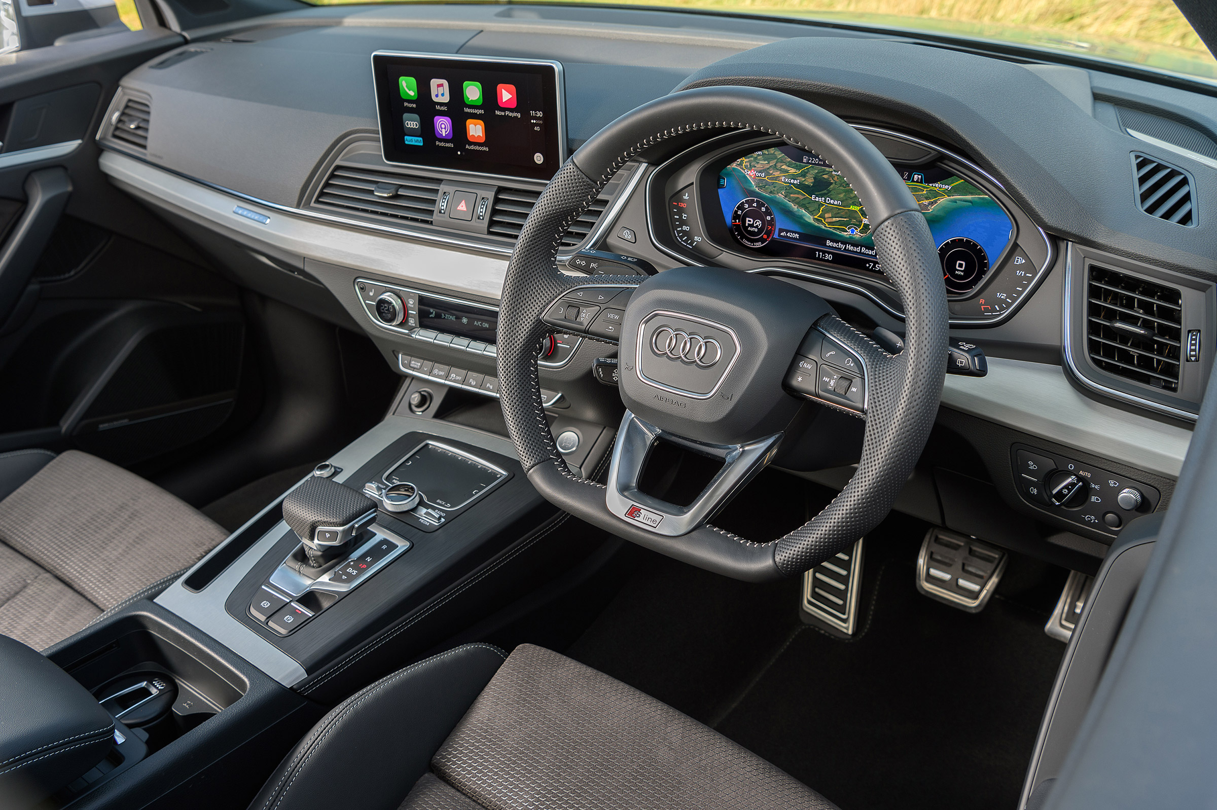 Audi Q5 - dash
