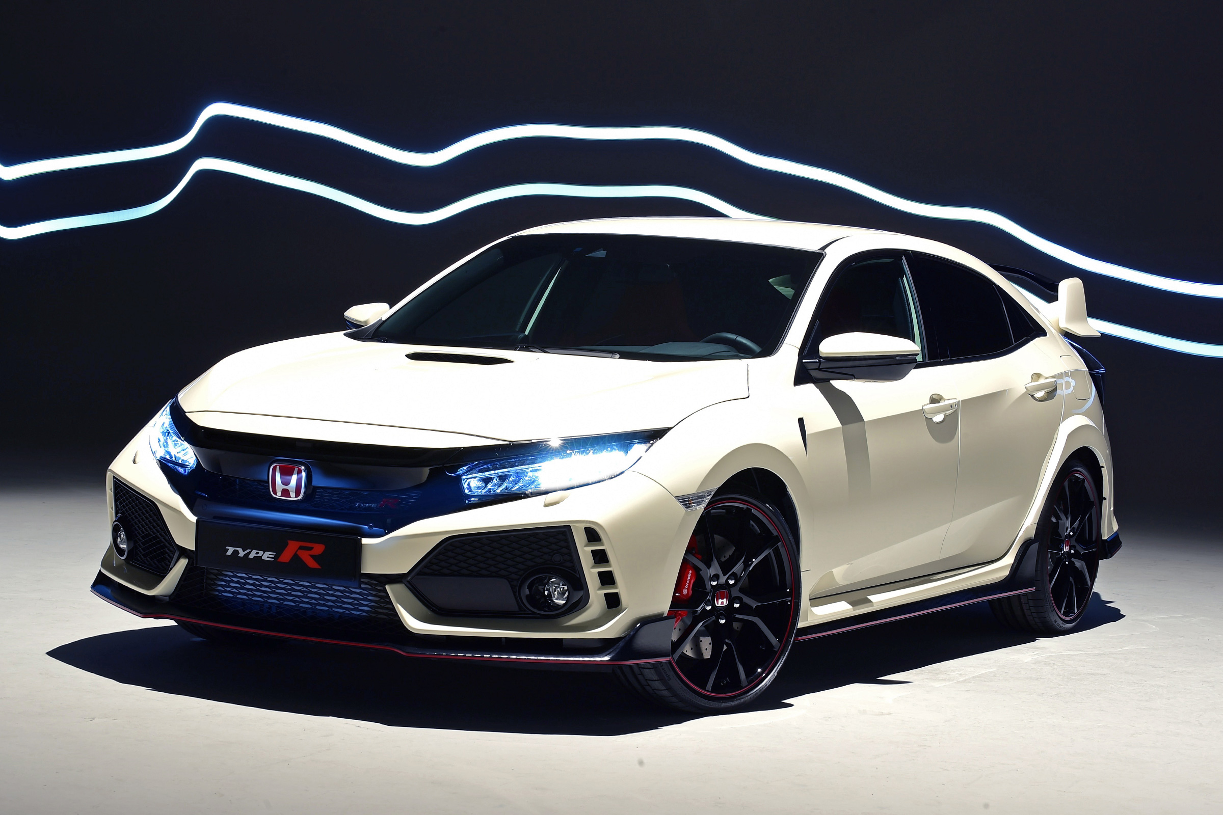 Honda Civic Type R 2017 - studio header