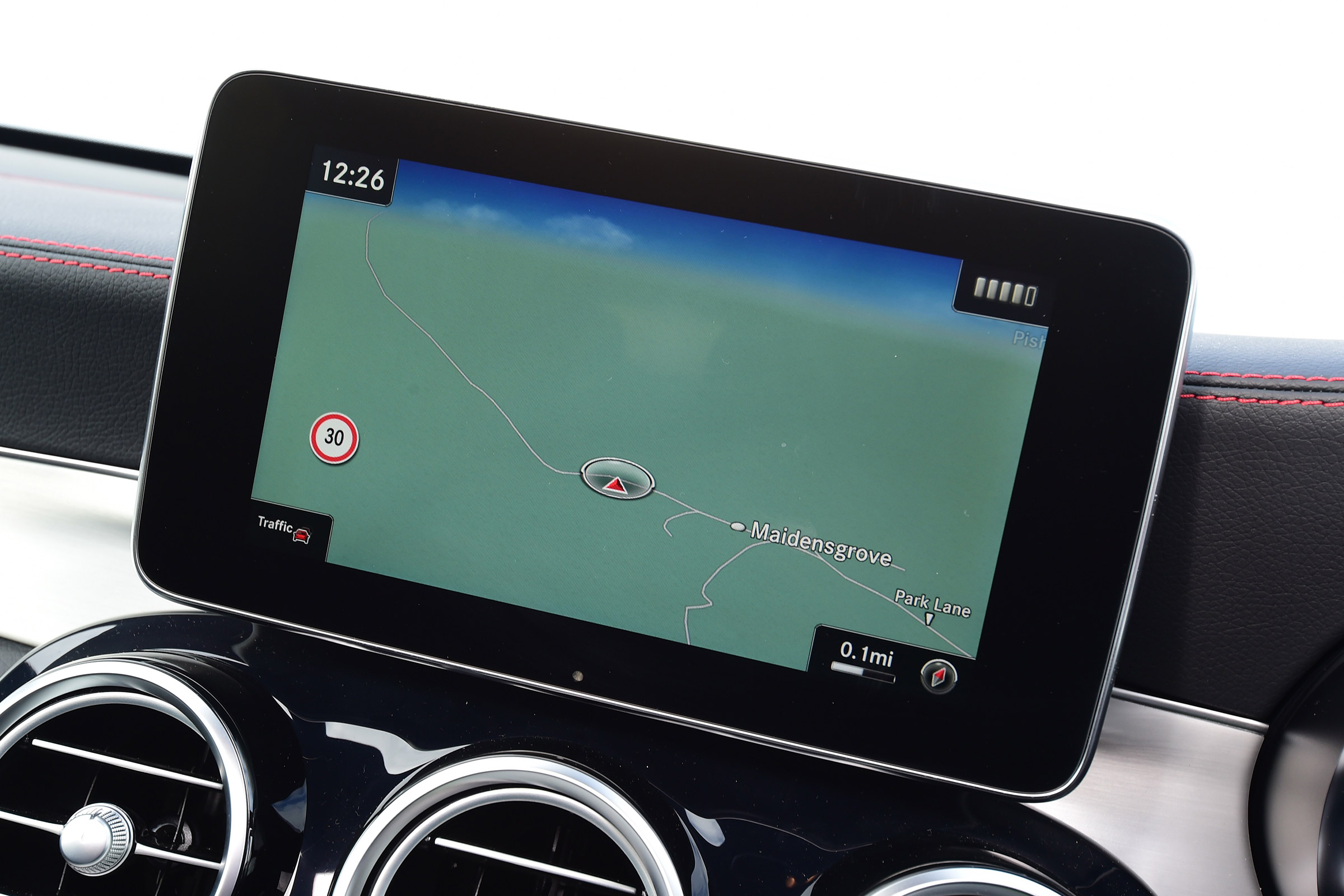 Mercedes-AMG GLC 43 Coupe - sat-nav