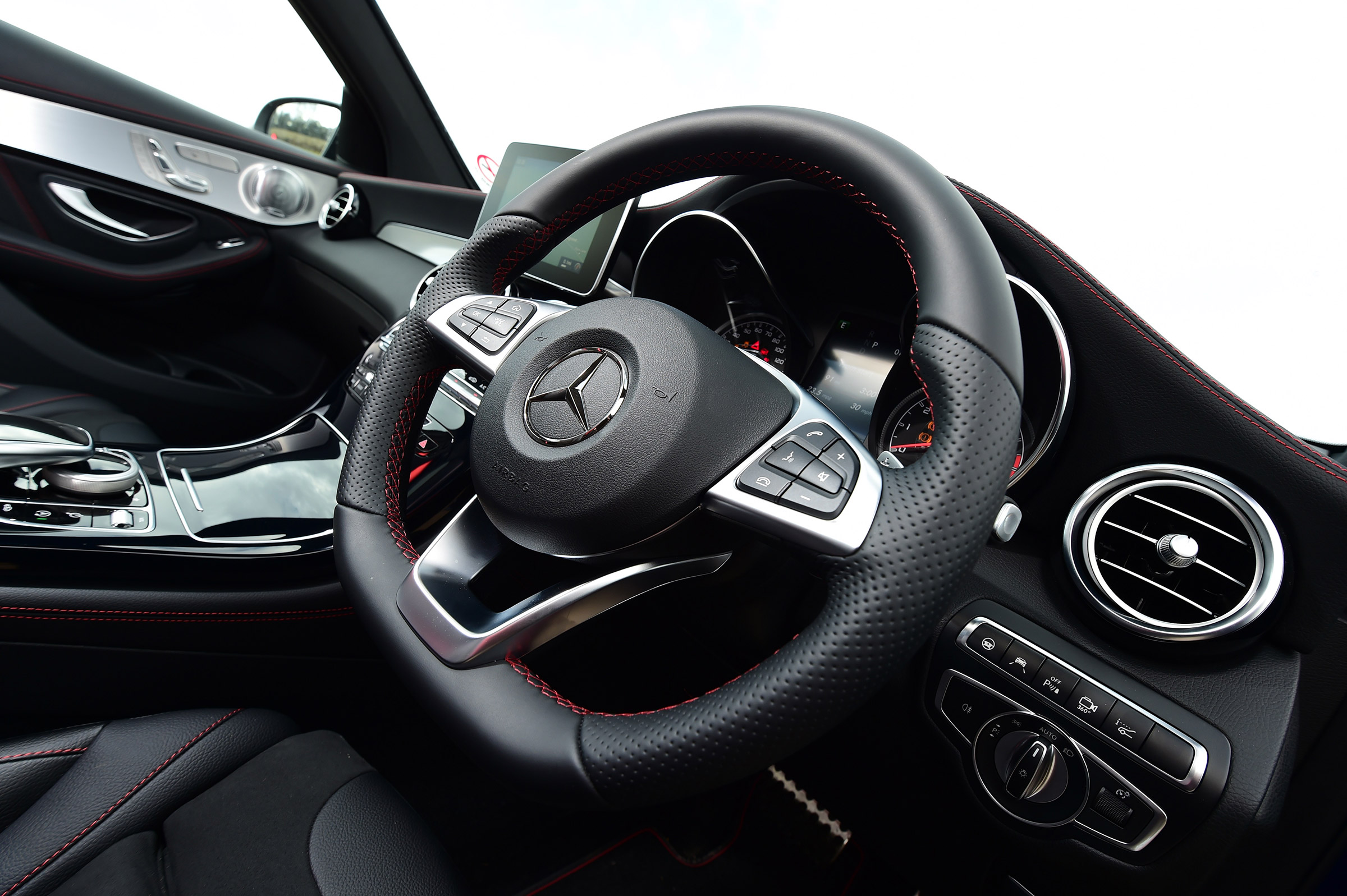 Mercedes-AMG GLC 43 Coupe - interior