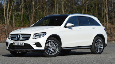 Mercedes GLC 350d 2017 - front quarter