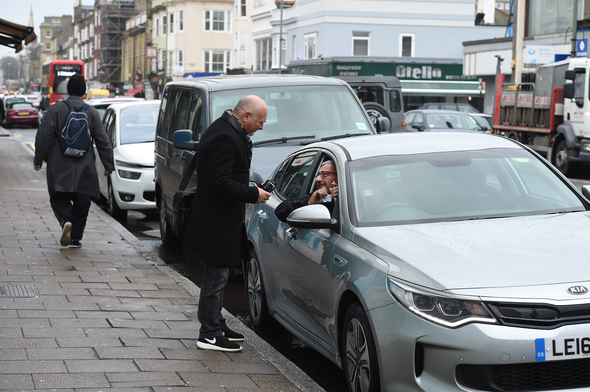 Uber driver - passenger pick up